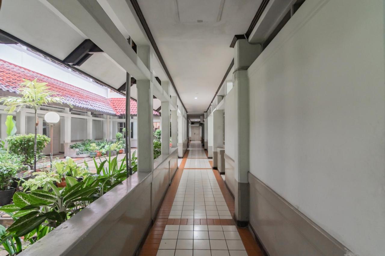 Koolkost Near Bandung Station Hotel Exterior photo
